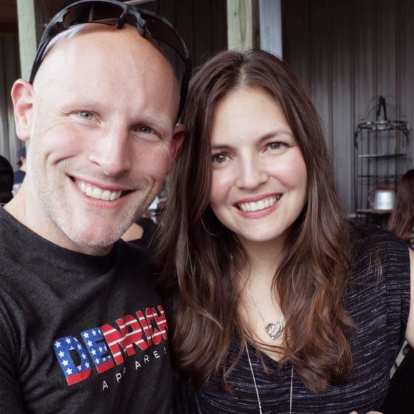 Meet your Posher, Jessica - Picture 1 of 1